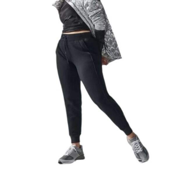 Athleta Altitude Jogger in Polartec Power Stretch // Large Tall (LT) Black - Picture 1 of 10